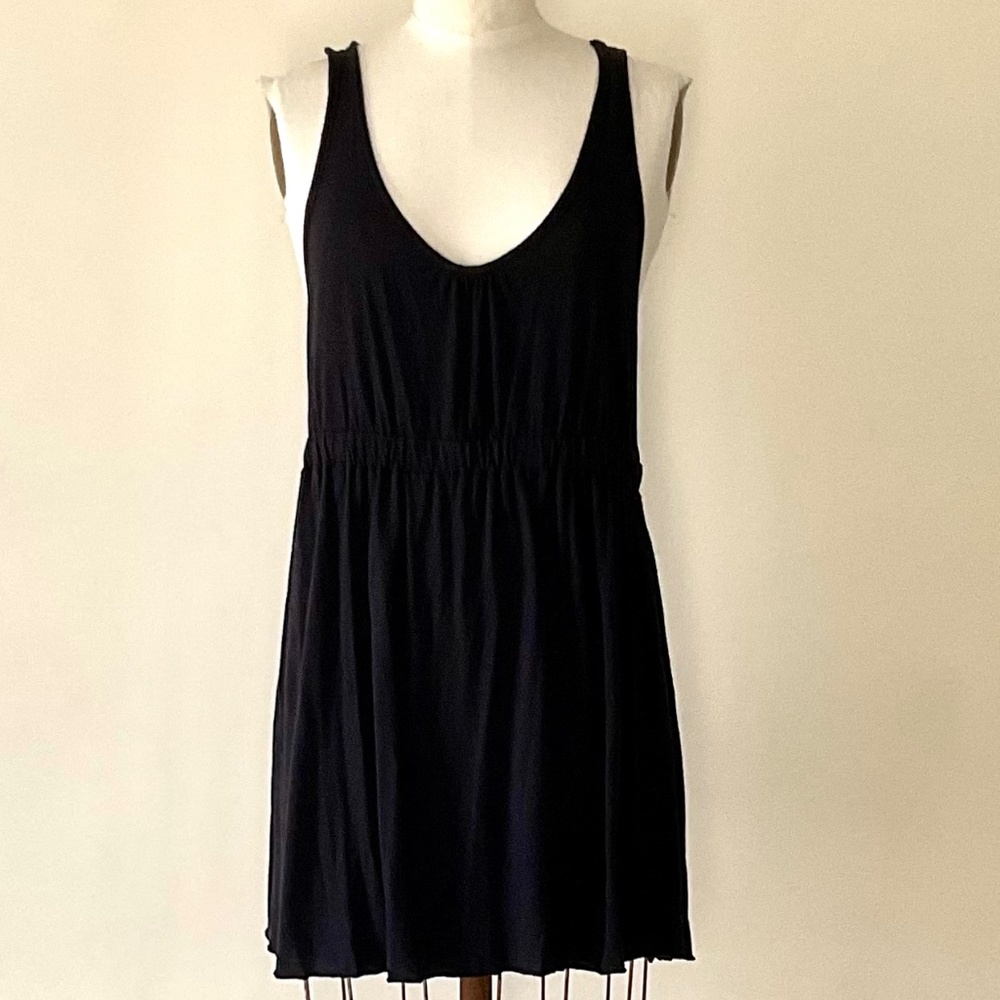 SPLENDID Womens's Black High Waist Tunic  Scoop Neck Sleeveless  Large Pre owned